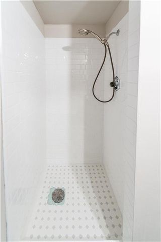 3310 S Maywood Avenue, Independence, MO 64052