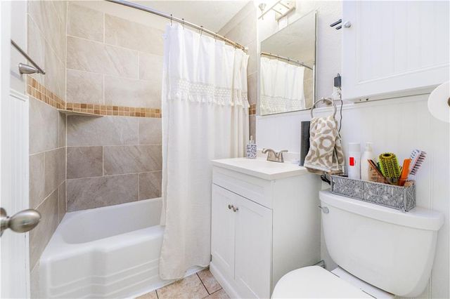 3310 S Maywood Avenue, Independence, MO 64052