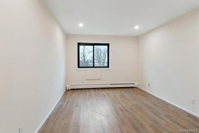 142 Trenchard Street 2E, Yonkers, NY 10704