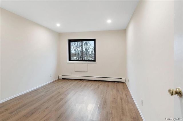 142 Trenchard Street 2E, Yonkers, NY 10704
