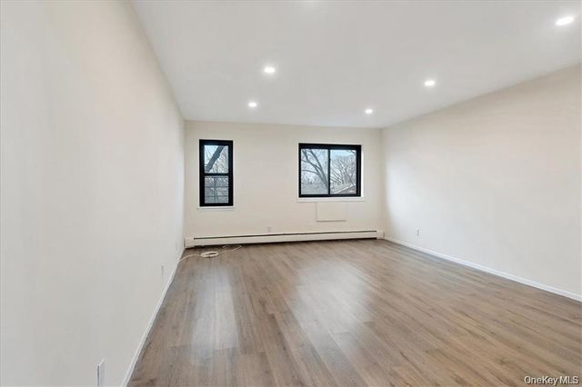 142 Trenchard Street 2E, Yonkers, NY 10704