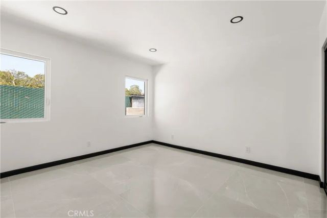 7943 Ledge Avenue, Sun Valley, CA 91352