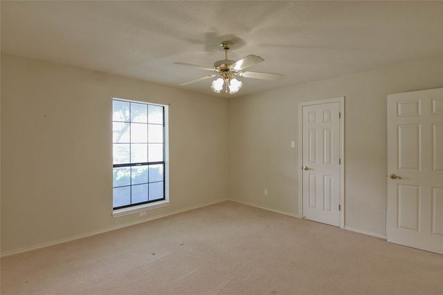 9110 Ravenswood Road, Granbury, TX 76049