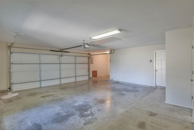 9110 Ravenswood Road, Granbury, TX 76049