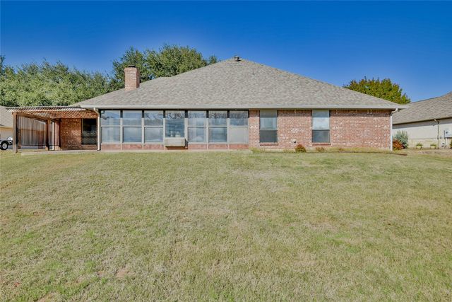 9110 Ravenswood Road, Granbury, TX 76049