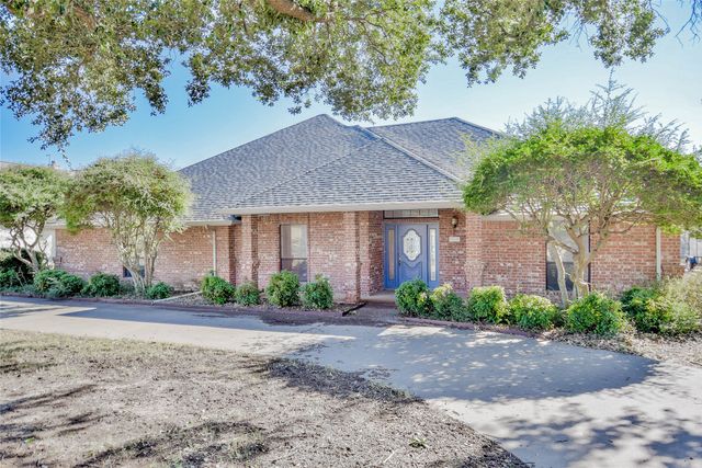 9110 Ravenswood Road, Granbury, TX 76049