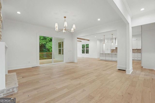 6043 Bluewater Boulevard, Gainesville, GA 30506