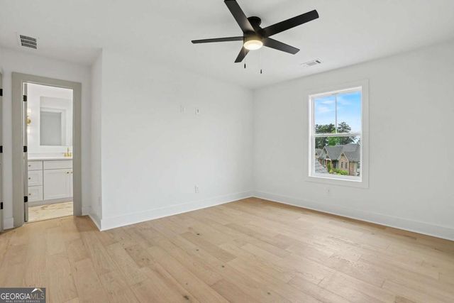 6043 Bluewater Boulevard, Gainesville, GA 30506
