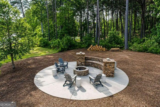 6043 Bluewater Boulevard, Gainesville, GA 30506