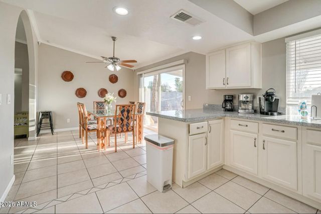 9819 N 67th Drive, Peoria, AZ 85345