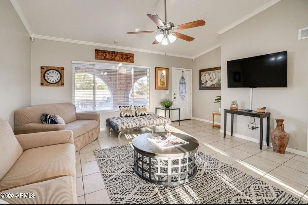9819 N 67th Drive, Peoria, AZ 85345