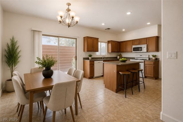 145 Coronation Avenue, Las Vegas, NV 89123