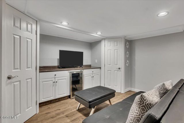 52 Old Birch Lane, Colonie, NY 12205