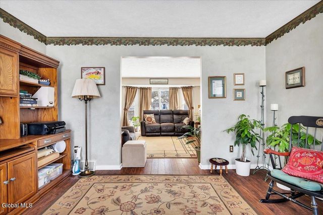 52 Old Birch Lane, Colonie, NY 12205