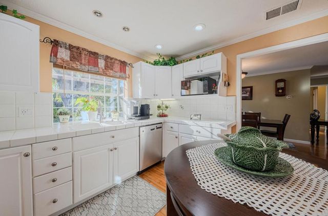 376 Cypress Avenue, Santa Clara, CA 95050