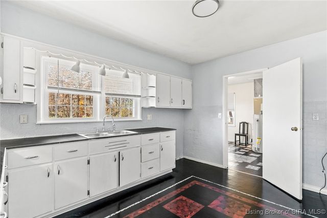 2705 Lanier Drive, Madison, IN 47250