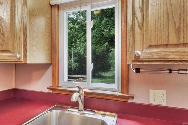 535 S Congress Avenue, Evansville, IN 47714