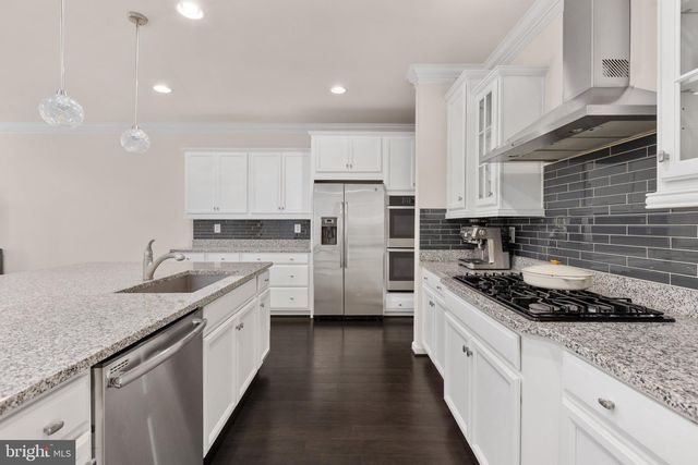 960 BASSWOOD DR, Stafford, VA 22554