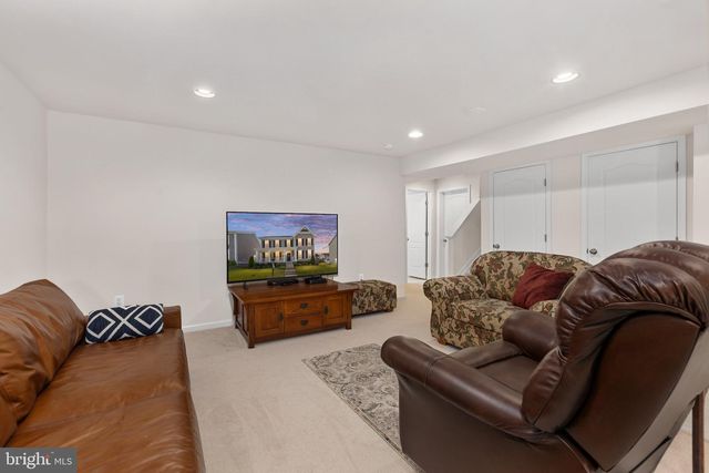 960 BASSWOOD DR, Stafford, VA 22554