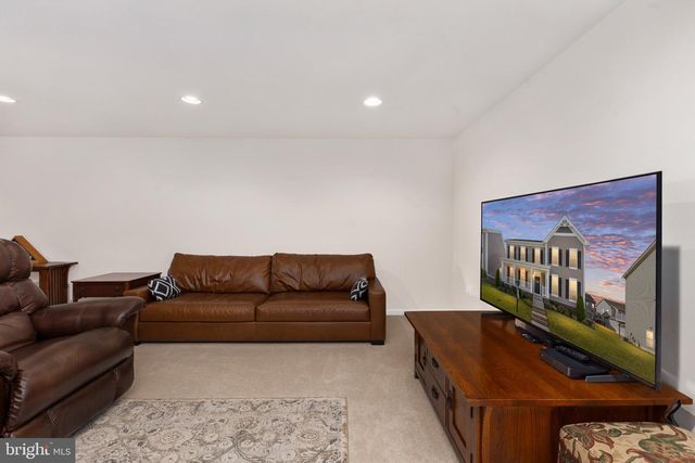 960 BASSWOOD DR, Stafford, VA 22554
