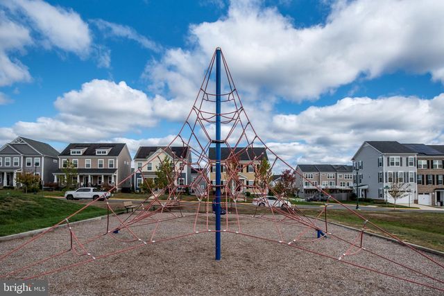 960 BASSWOOD DR, Stafford, VA 22554