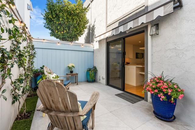 909 Olive Avenue, Coronado, CA 92118