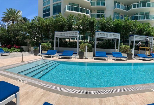 150 Sunny Isles Blvd 1-UPH1, Sunny Isles Beach, FL 33160