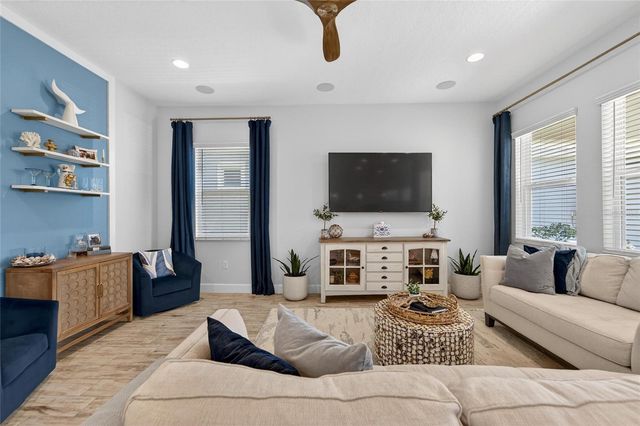 813 WINTERSIDE DRIVE, Apollo Beach, FL 33572