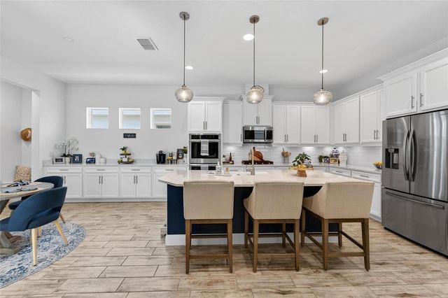 813 WINTERSIDE DRIVE, Apollo Beach, FL 33572