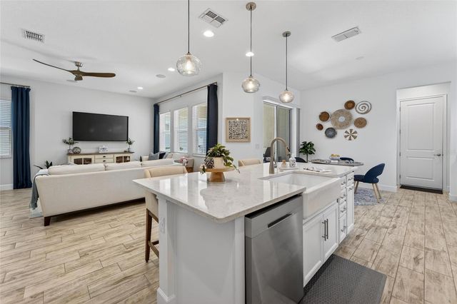 813 WINTERSIDE DRIVE, Apollo Beach, FL 33572