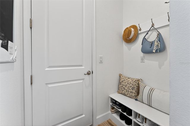 813 WINTERSIDE DRIVE, Apollo Beach, FL 33572