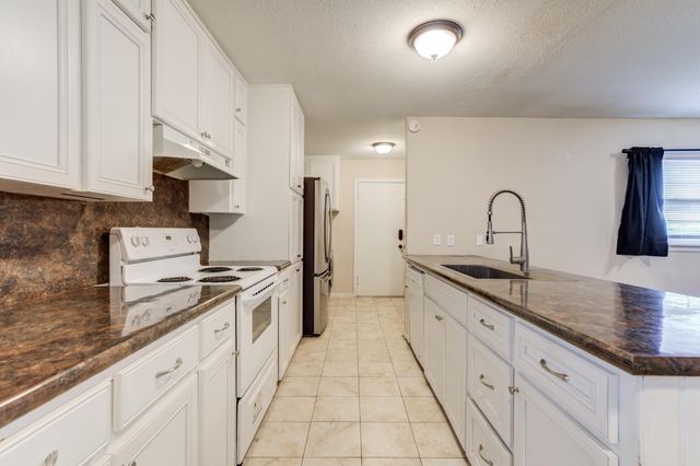 403 E 19th Street, Littlefield, TX 79339