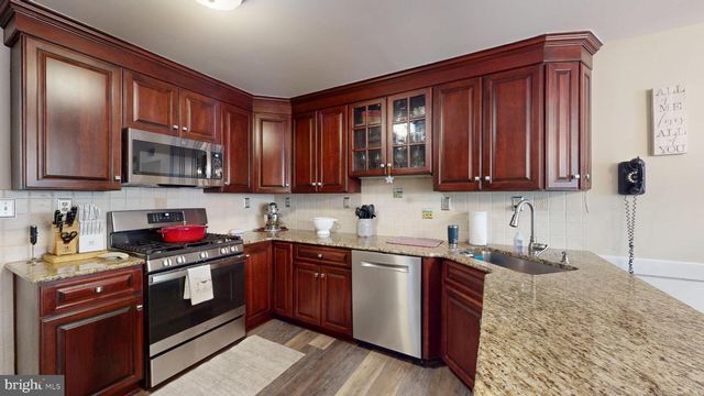 3 COLONIAL, Medford, NJ 08055