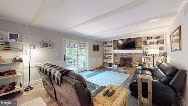 3 COLONIAL, Medford, NJ 08055