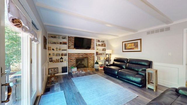 3 COLONIAL, Medford, NJ 08055