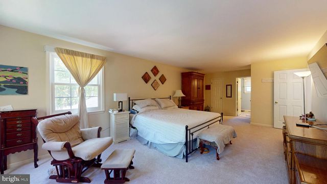3 COLONIAL, Medford, NJ 08055