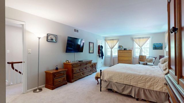 3 COLONIAL, Medford, NJ 08055