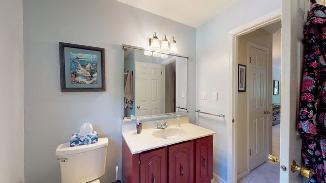 3 COLONIAL, Medford, NJ 08055