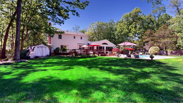 3 COLONIAL, Medford, NJ 08055