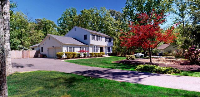 3 COLONIAL, Medford, NJ 08055