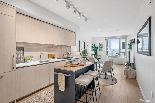 1000 3rd Street 720, San Francisco, CA 94158