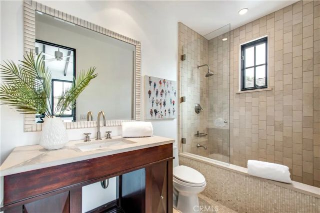 2461 Marino, Newport Beach, CA 92663