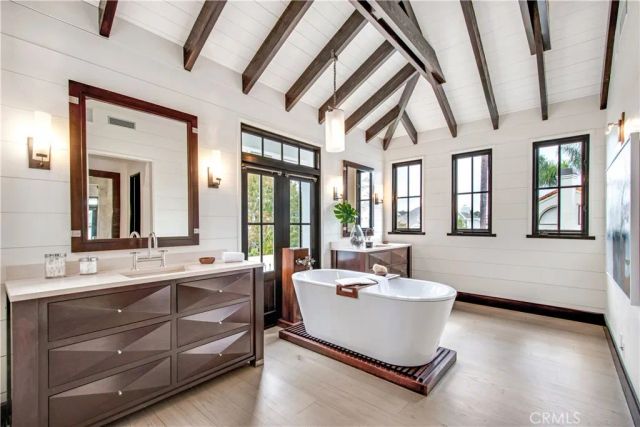 2461 Marino, Newport Beach, CA 92663