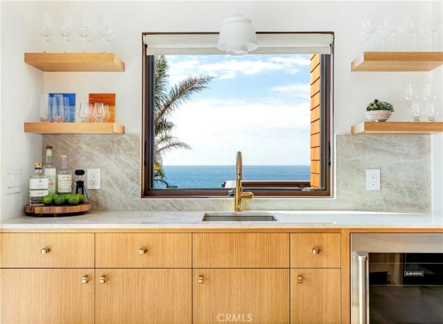 1944 Ocean, Laguna Beach, CA 92651