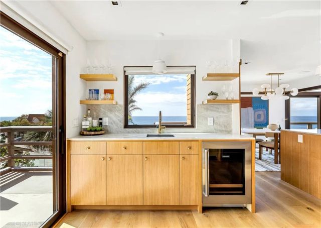 1944 Ocean, Laguna Beach, CA 92651