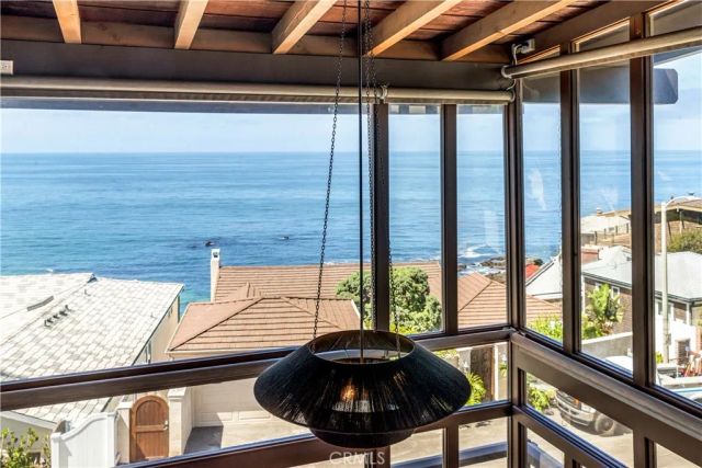 1944 Ocean, Laguna Beach, CA 92651