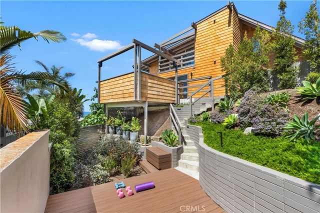 1944 Ocean, Laguna Beach, CA 92651