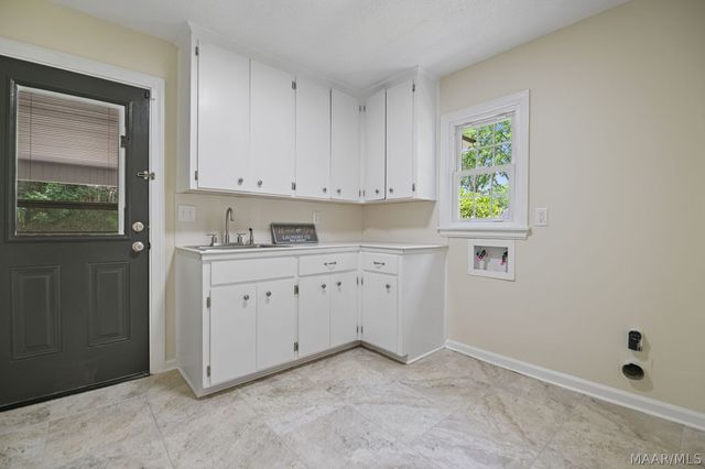 2008 Vaughn Court, Montgomery, AL 36106