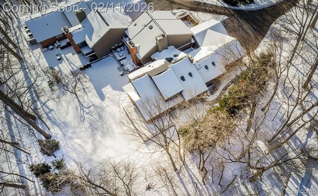 4024 Hidden Woods Drive, Bloomfield Hills, MI 48301