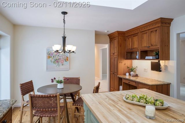 4024 Hidden Woods Drive, Bloomfield Hills, MI 48301